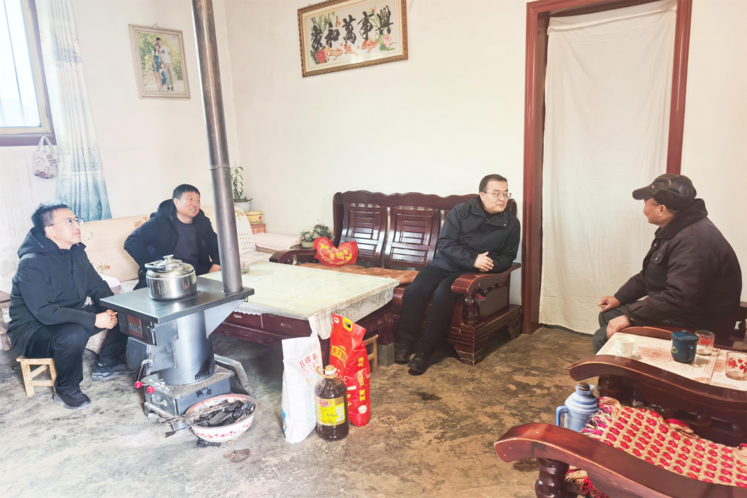 点点官网开展新春走访慰问